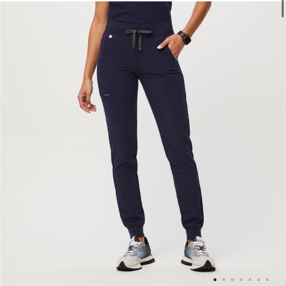 FIGS Zamora Jogger Scrub Pants